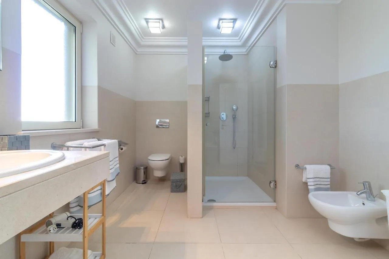 Villa Soalheira - Walk To Beach Private Pool And Gardens Carvoeiro